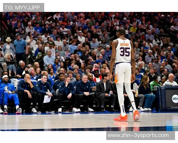 杜兰特赞詹姆斯全明星专注力不投半场三分不用左手上篮