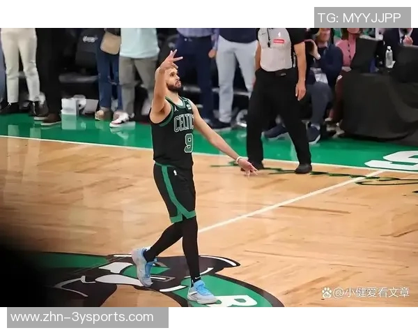 凯尔特人半场三分命中率惨淡怀特豪泽双双失准让人失望 凯尔特人半场三分命中率惨淡怀特豪泽双双失准让人失望